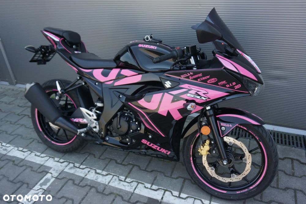 Suzuki GSX - 1
