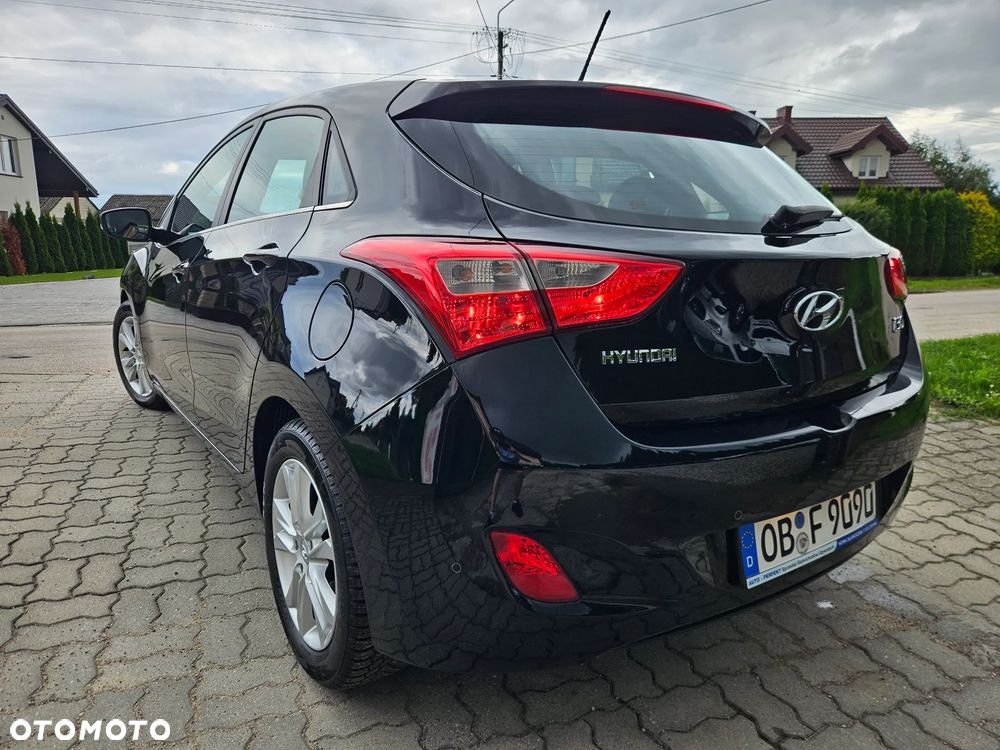 Hyundai i30 i30cw 1.4 Edition Plus - 8