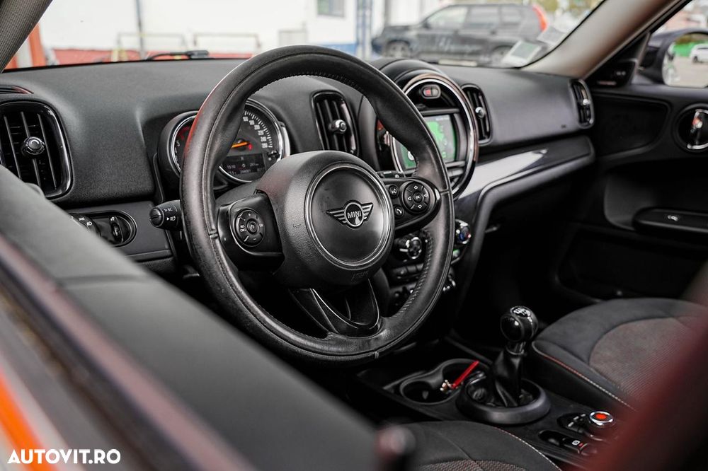 Mini Countryman Cooper D - 15