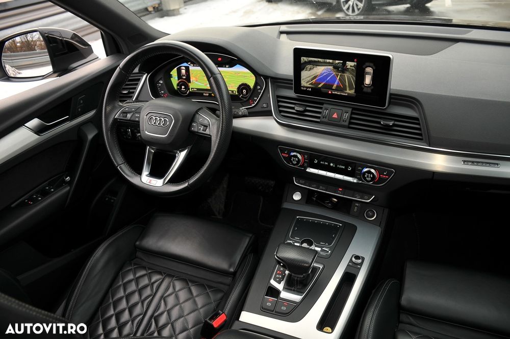 Audi Q5 55 TFSI e quattro S tronic - 11