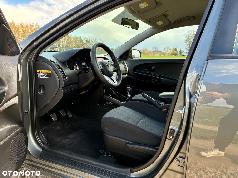 Kia Ceed 1.4 CVVT ISG Vision - 20