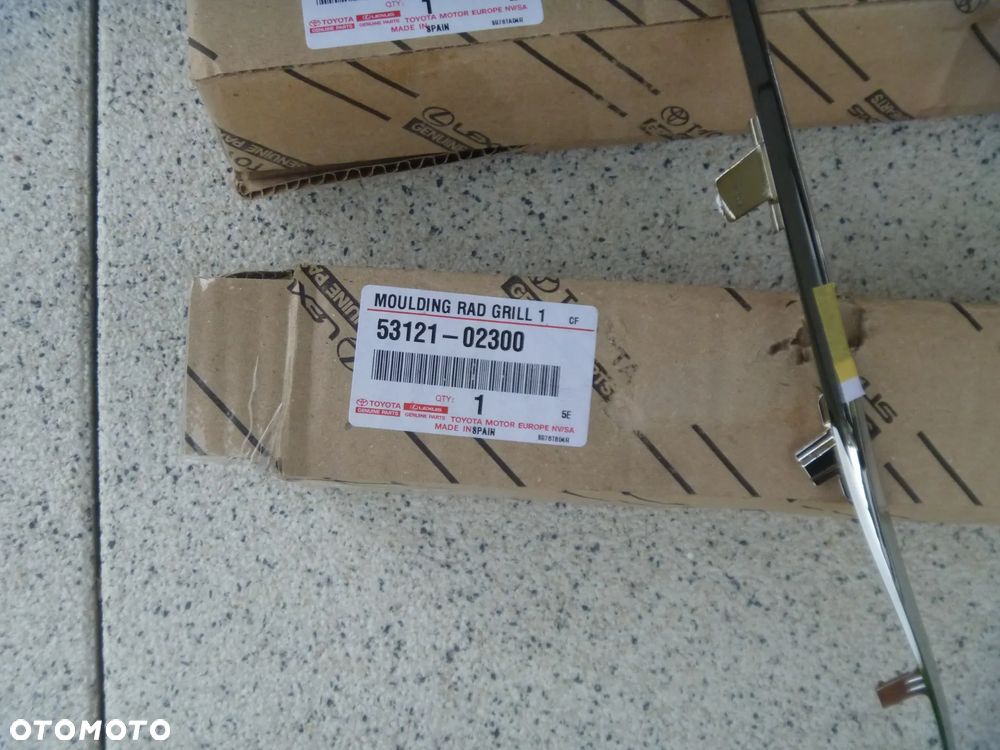 TOYOTA AURIS II LIFT 2015 LISTWA ATRAPY PRAWA LEWA NOWA ORYGINALNA - 4