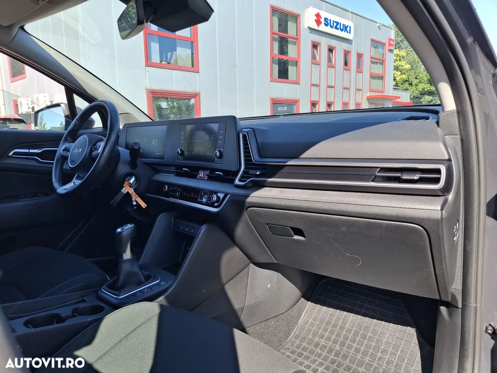 Kia Sportage 1.6 T-GDI 6MT 4x2 Urban - 32