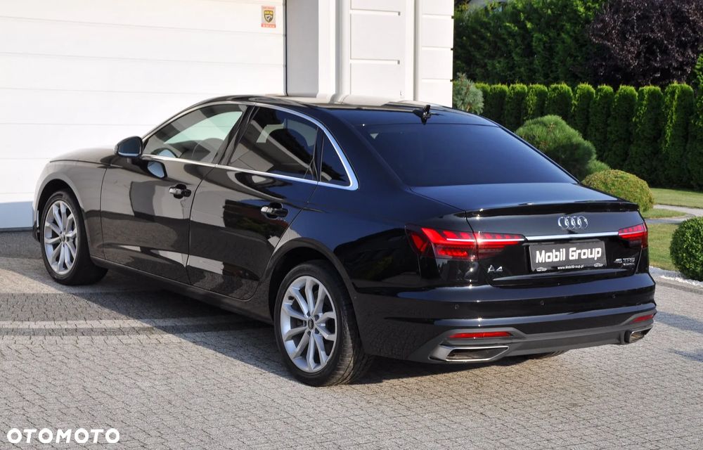 Audi A4 Limousine - 8