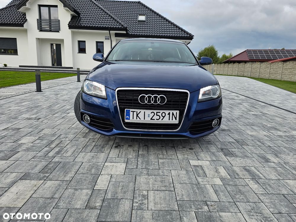 Audi A3 Sportback - 11