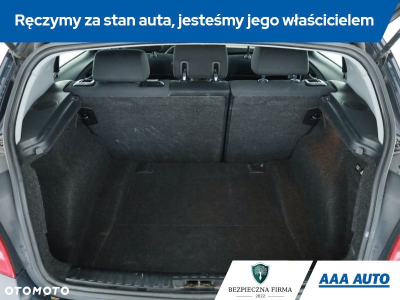 BMW Seria 1 - 17