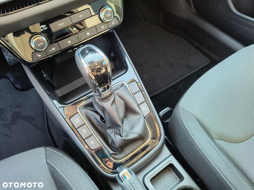 Skoda Fabia 1.0 TSI Drive DSG - 15