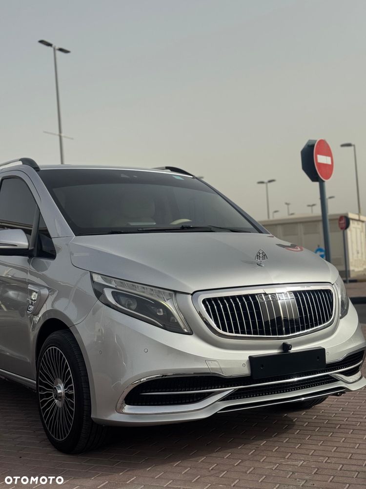 Mercedes-Benz Klasa V 250 d lang 9G-TRONIC Special Edition Style - 6