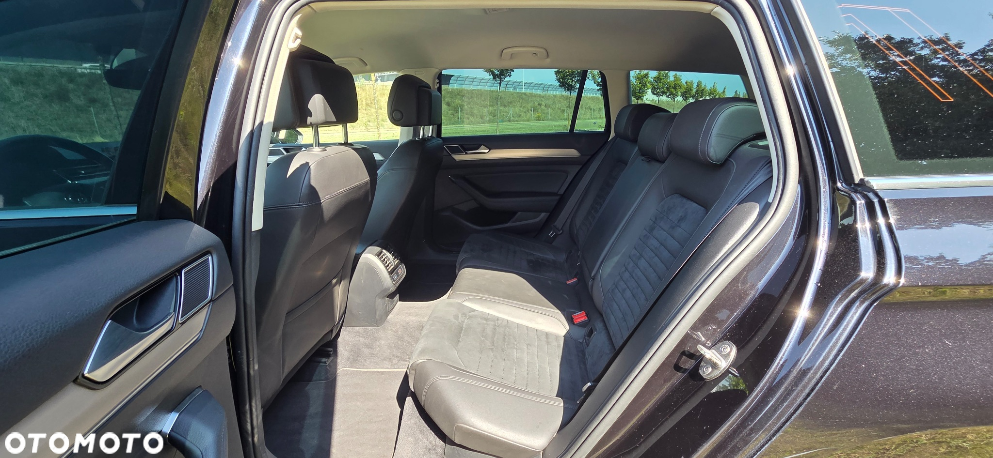 Volkswagen Passat 1.8 TSI BMT Highline - 17