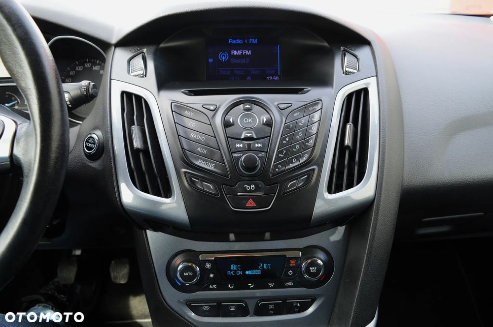 Ford Focus 2.0 TDCi DPF Titanium - 16