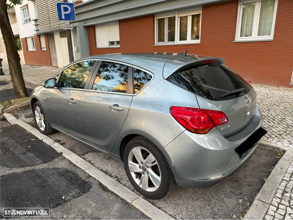 Opel Astra 1.6 CDTi Cosmo Start/Stop - 4