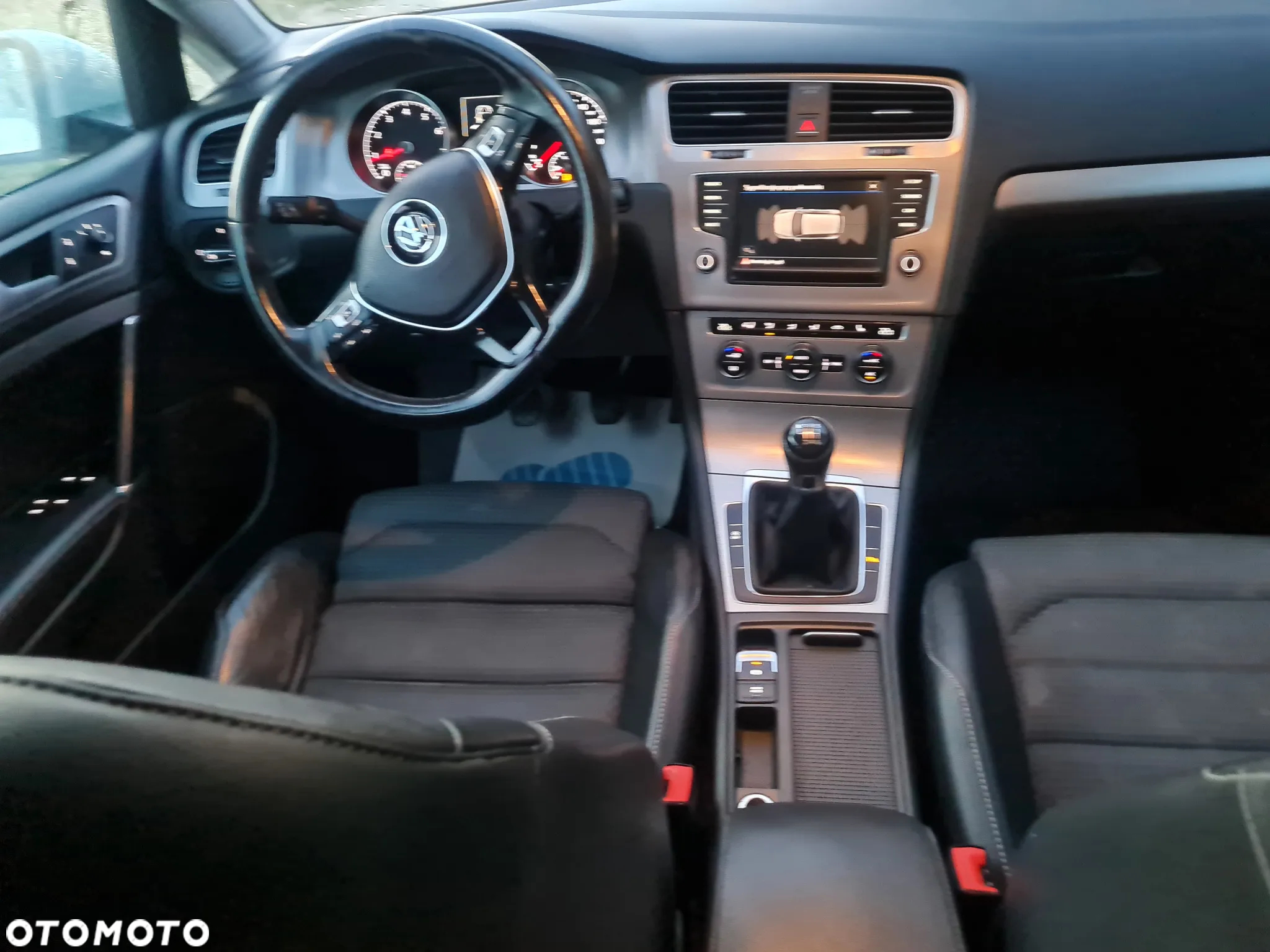 Volkswagen Golf VII 1.4 TSI BMT Highline Perfectline - 24