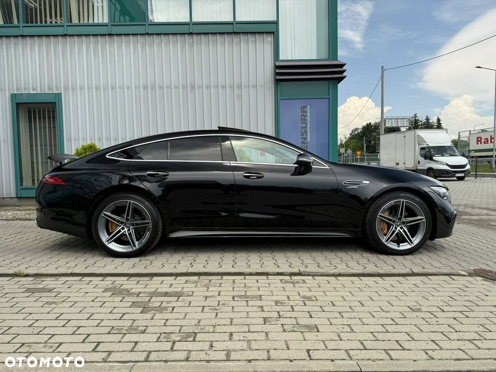 Mercedes-Benz AMG GT - 5