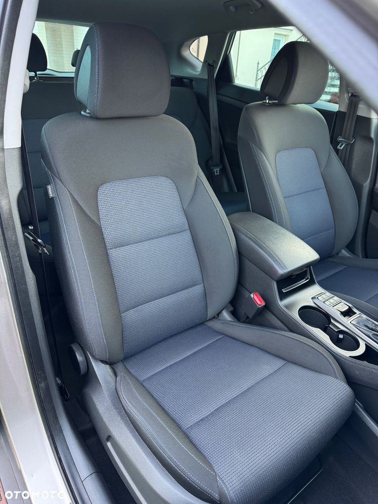 Hyundai Tucson 2.0 CRDi 4WD Automatik Style - 13