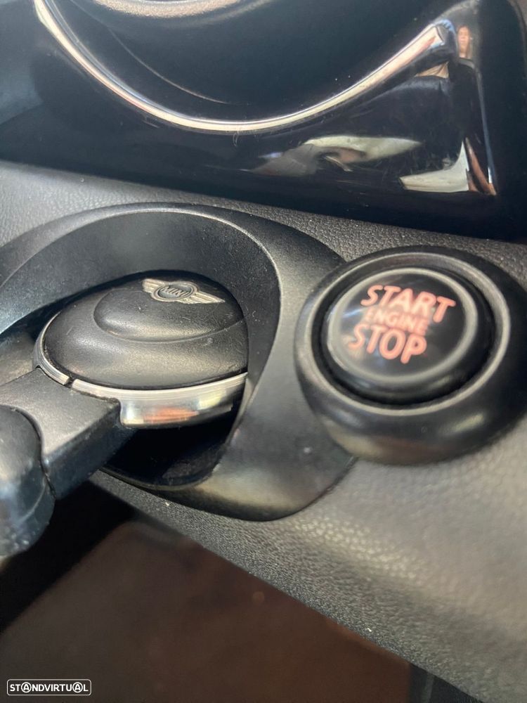 MINI 3 Portas Cooper D - 14