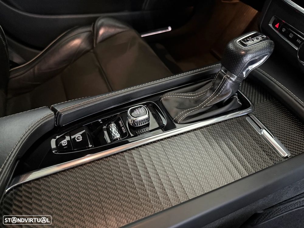 Volvo V90 D5 AWD Geartronic R Design - 41