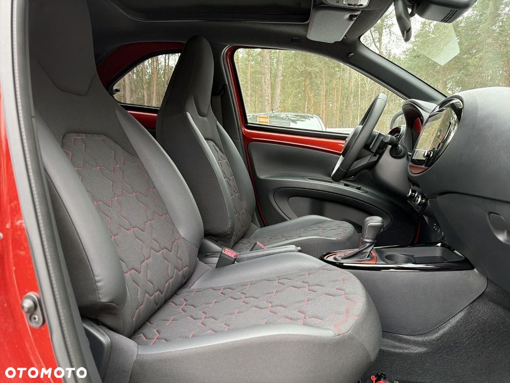Toyota Aygo X - 10