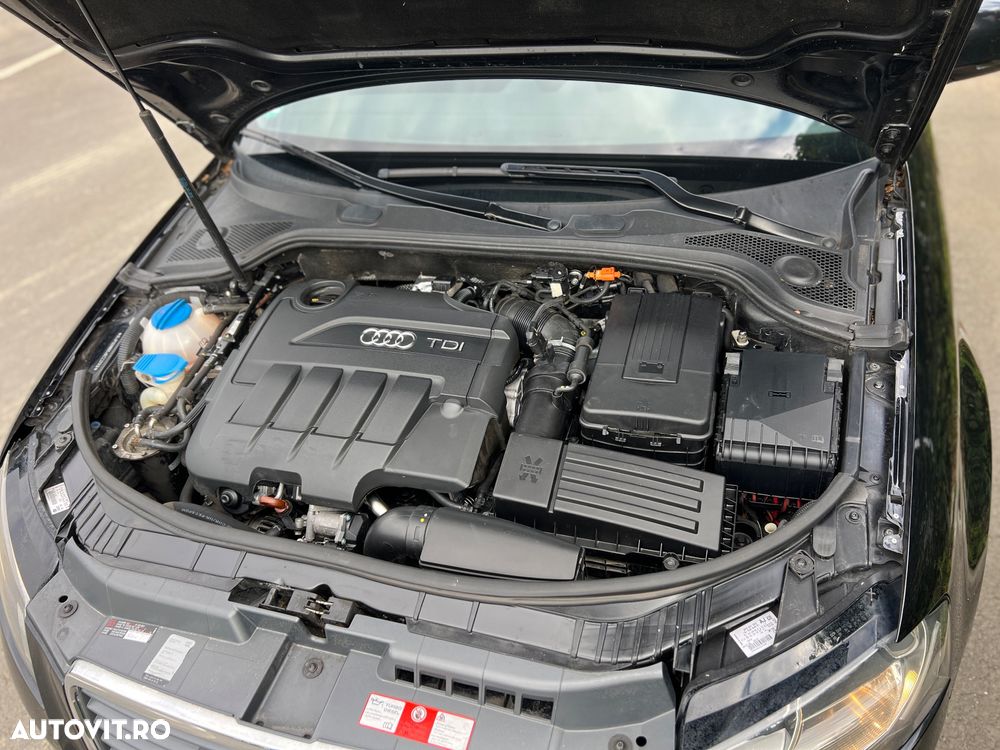Audi A3 2.0 TDI Sportback DPF S line Sportpaket - 13
