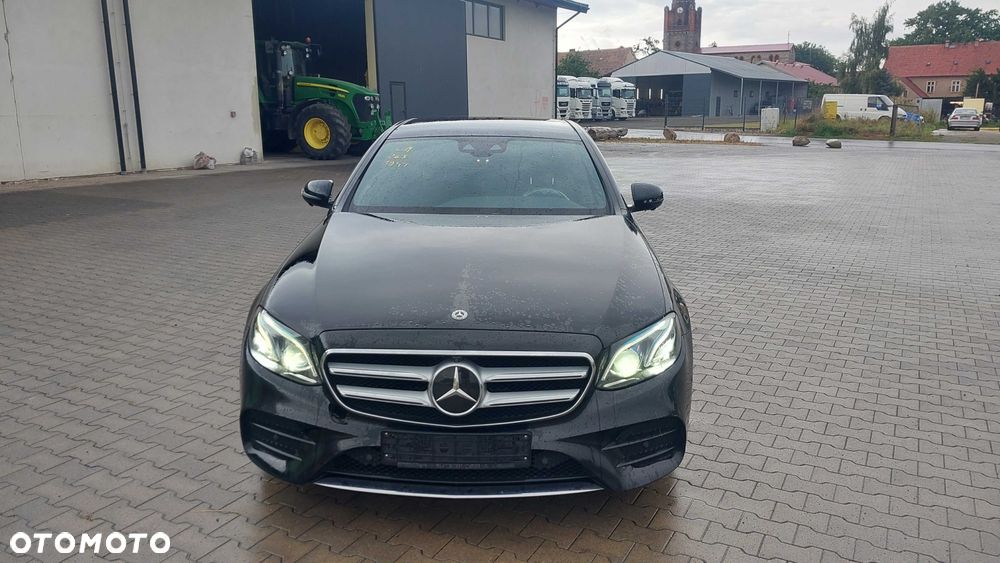 Mercedes-Benz Klasa E - 3