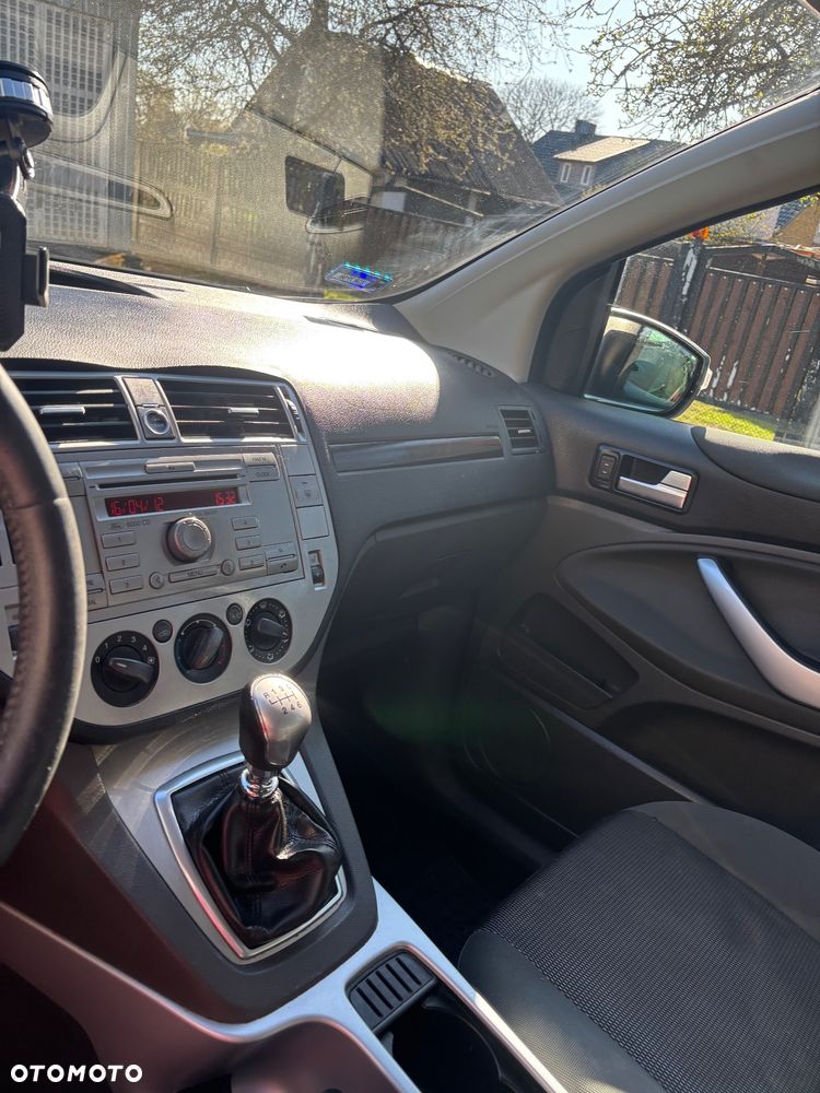 Ford Kuga 2.0 TDCi Trend - 6