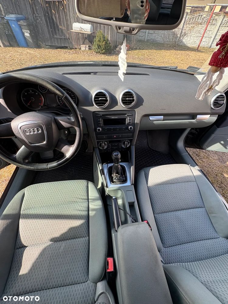 Audi A3 Sportback 1.6 TDI DPF Ambition - 8