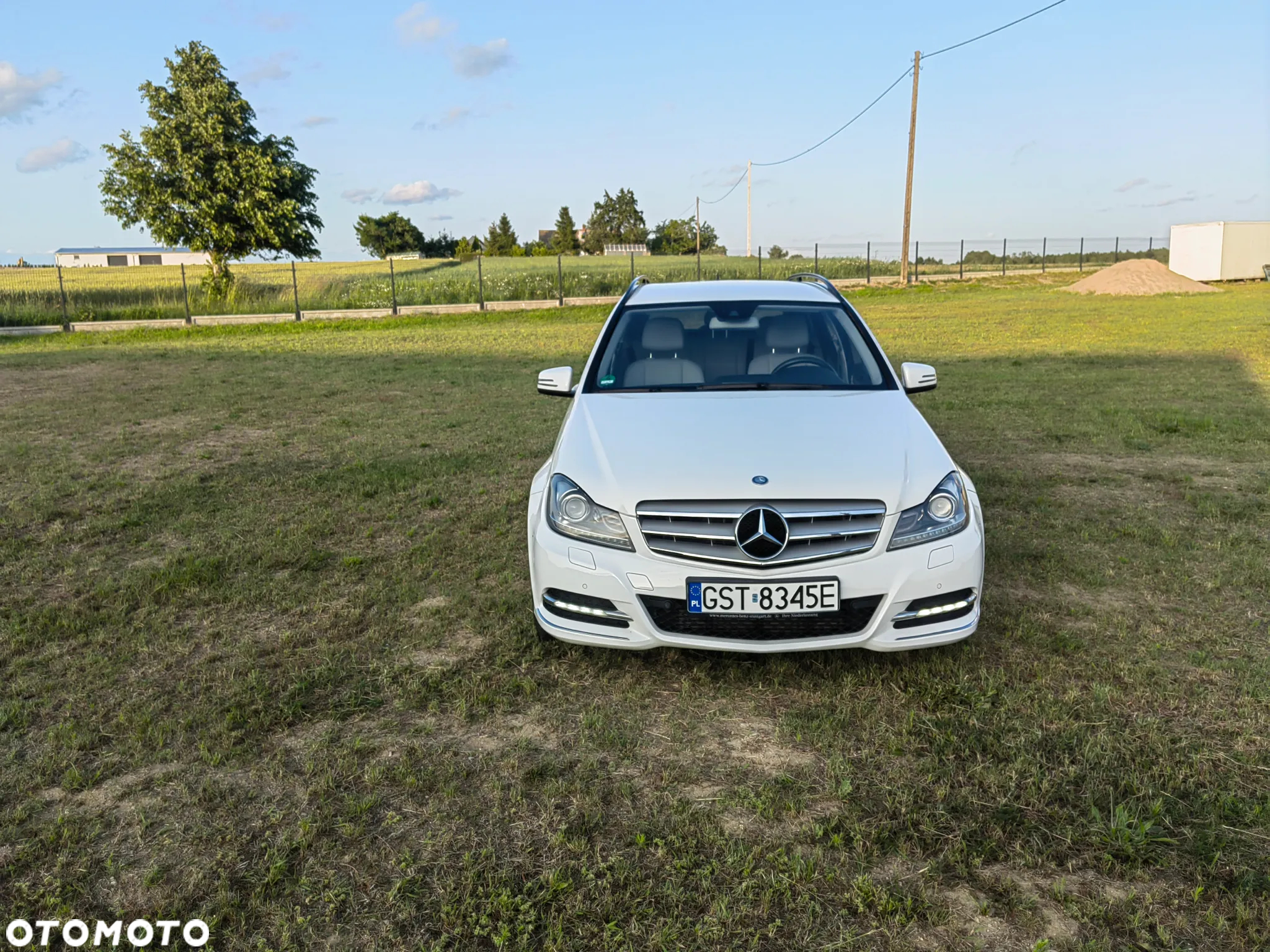 Mercedes-Benz Klasa C 200 T CDI DPF (BlueEFFICIENCY) Elegance - 2