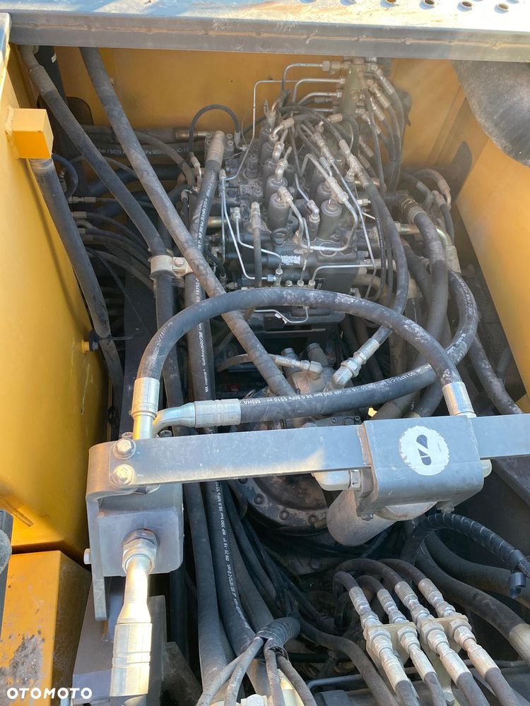 Volvo EC 250 ENL - 17