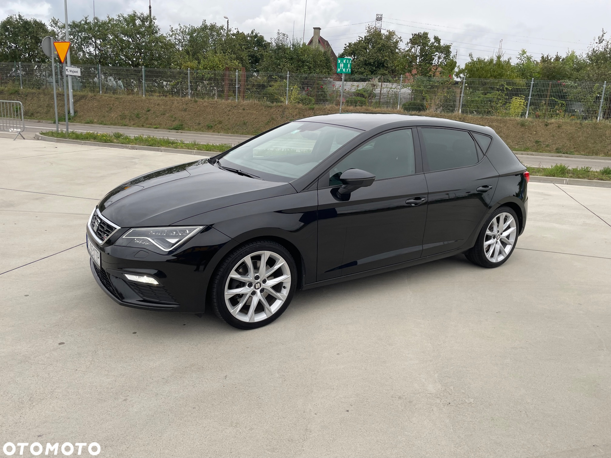 Seat Leon 2.0 TDI FR Black S&S - 3
