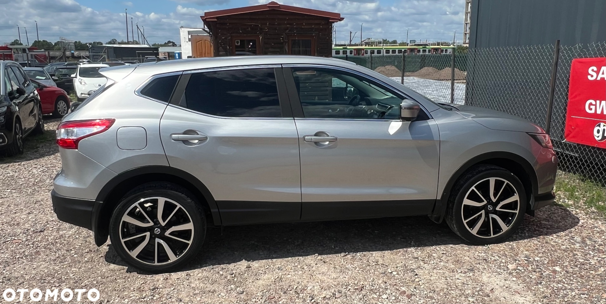 Nissan Qashqai - 24