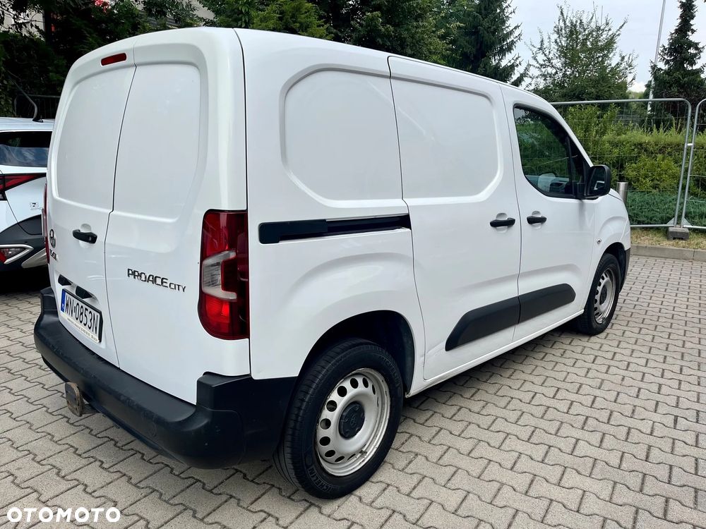 Toyota Proace City - 4