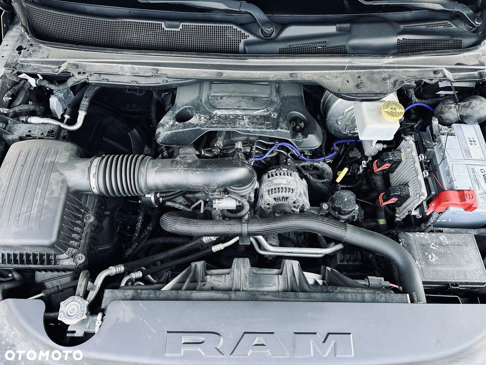 RAM 1500 - 8