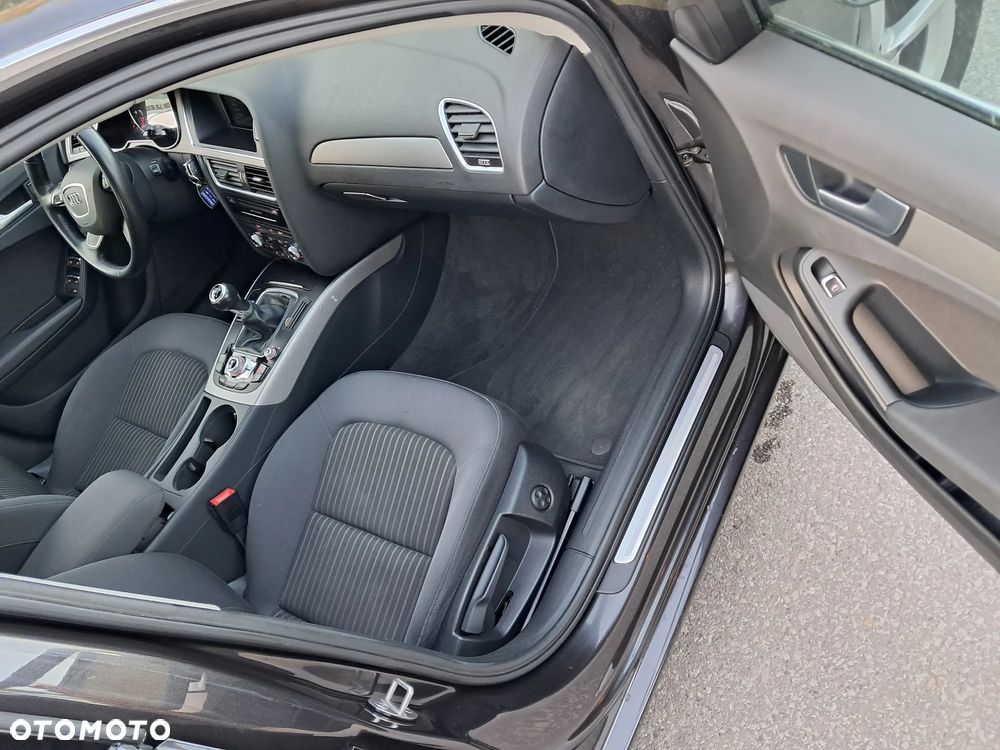 Audi A4 Avant 2.0 TDI DPF Attraction - 19