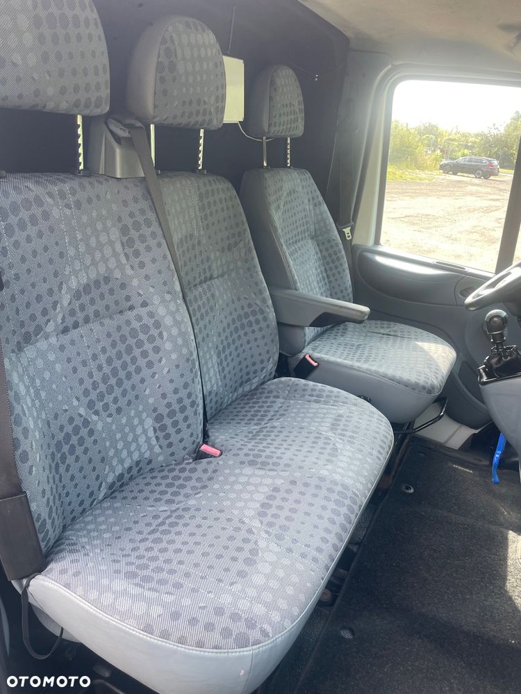 Ford Transit - 18