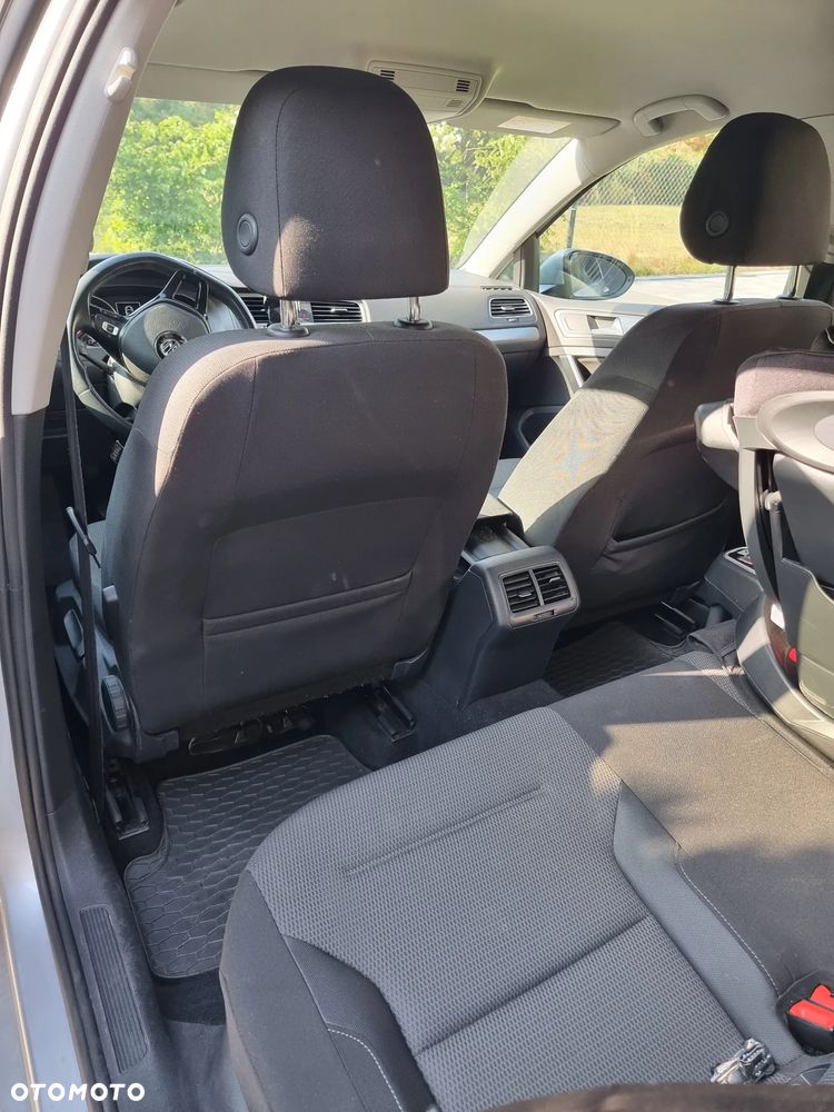 Volkswagen Golf 1.6 TDI BlueMotion Trendline - 10