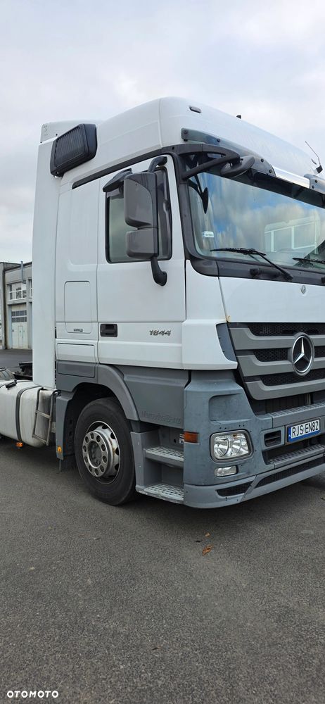 Mercedes-Benz ACTROS 1844 - 11