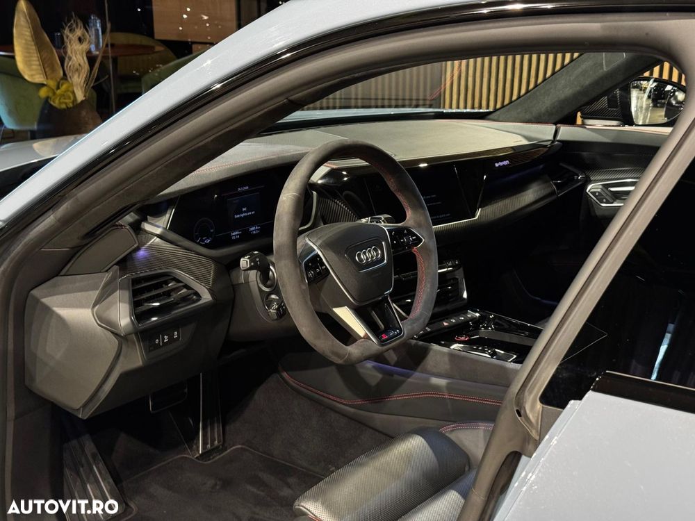 Audi e-tron GT RS quattro - 15