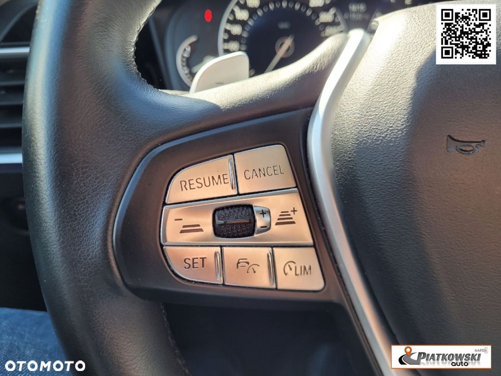 BMW Seria 3 320i - 33