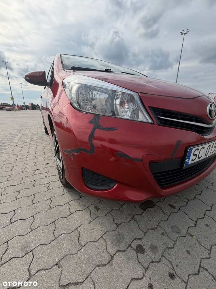 Toyota Yaris 1.33 Dynamic - 12