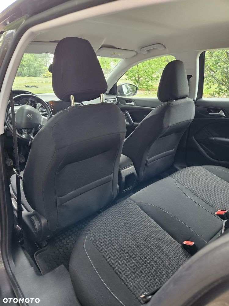 Peugeot 308 - 11