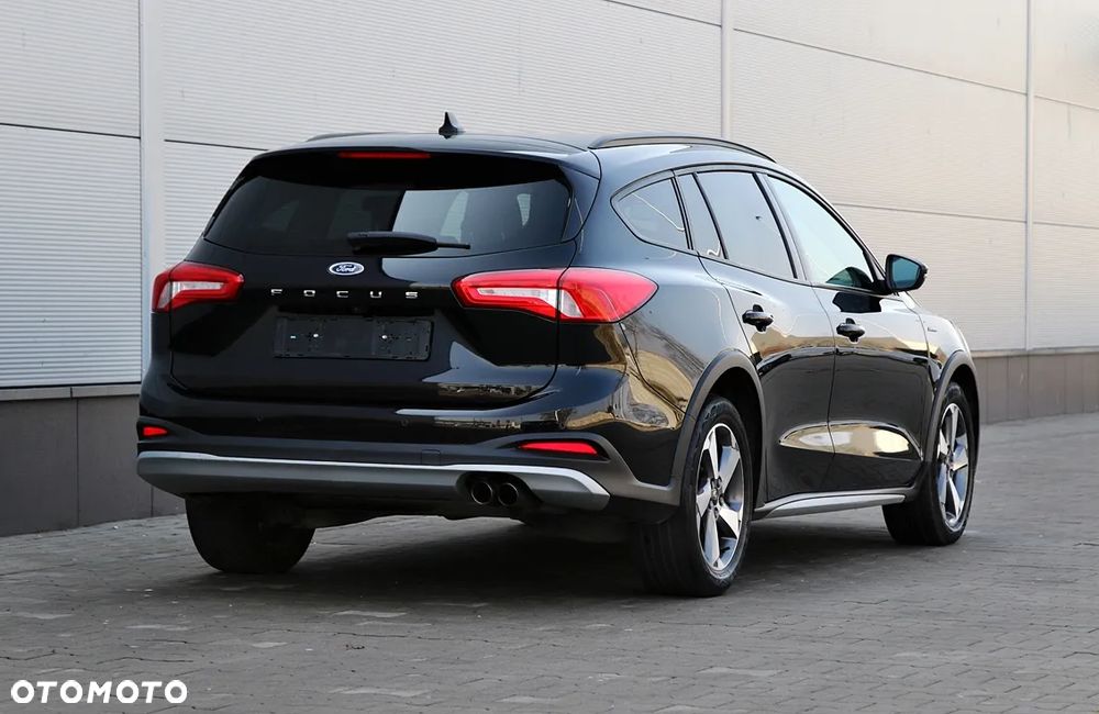 Ford Focus 1.0 EcoBoost Active - 12