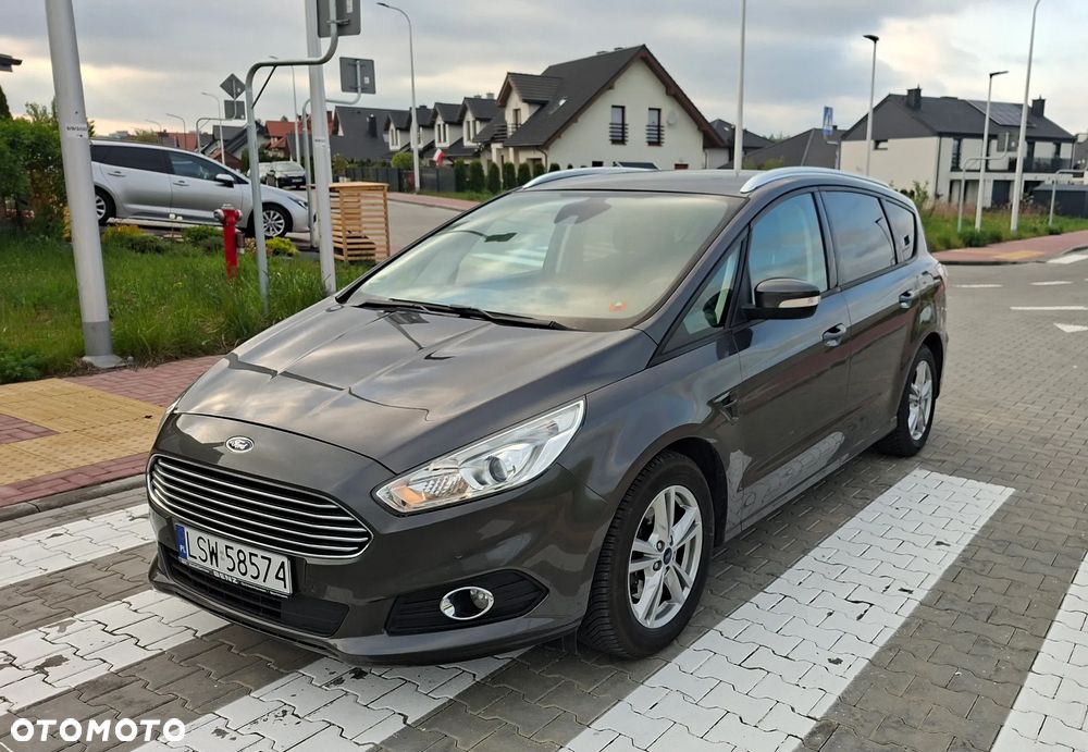 Ford S-Max - 1