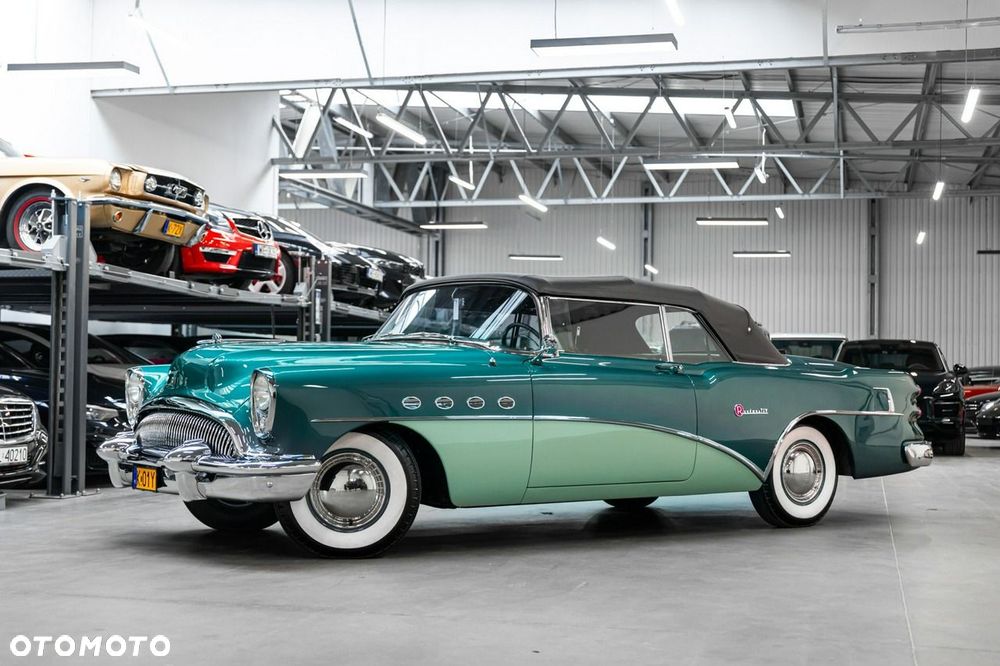 Buick Roadmaster - 5