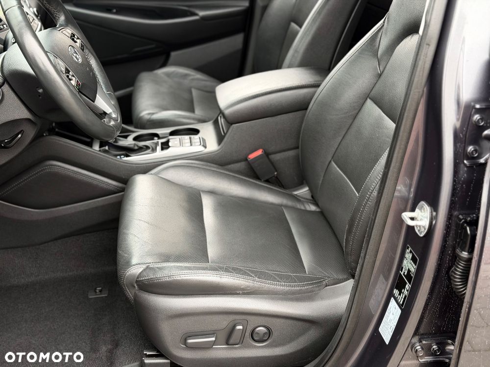 Hyundai Tucson 2.0 CRDI 4WD Automatik Premium - 15