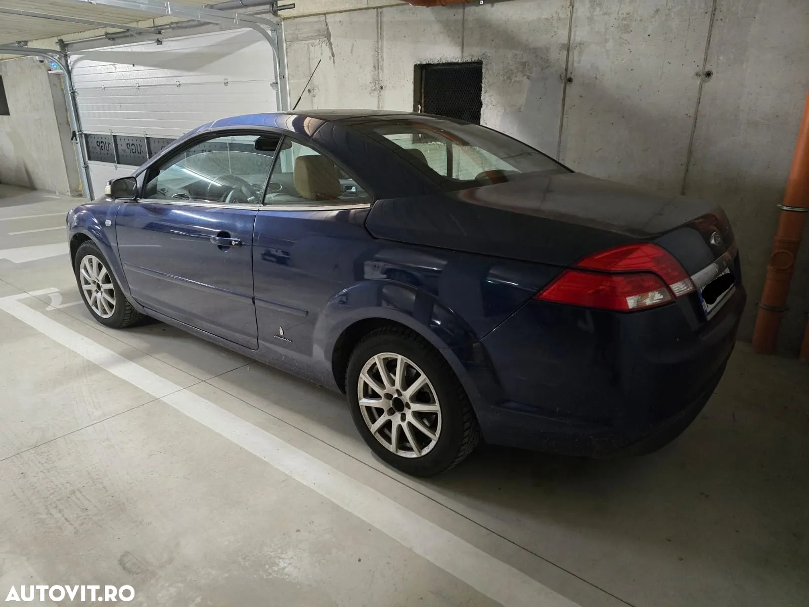 Ford Focus Coupe-Cabriolet 2.0 TDCi DPF Titanium - 4