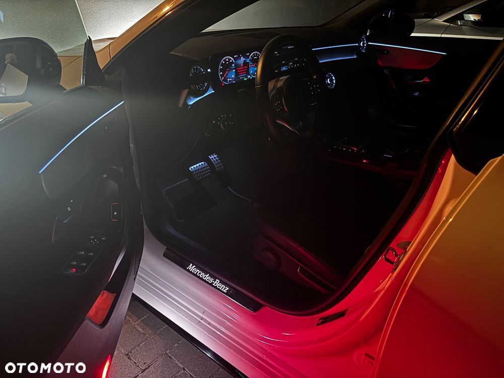 Mercedes-Benz CLA 250 e 8G-DCT Edition 2021 - 14