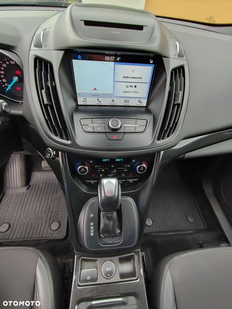 Ford Kuga 2.0 TDCi 4WD Titanium Plus - 38