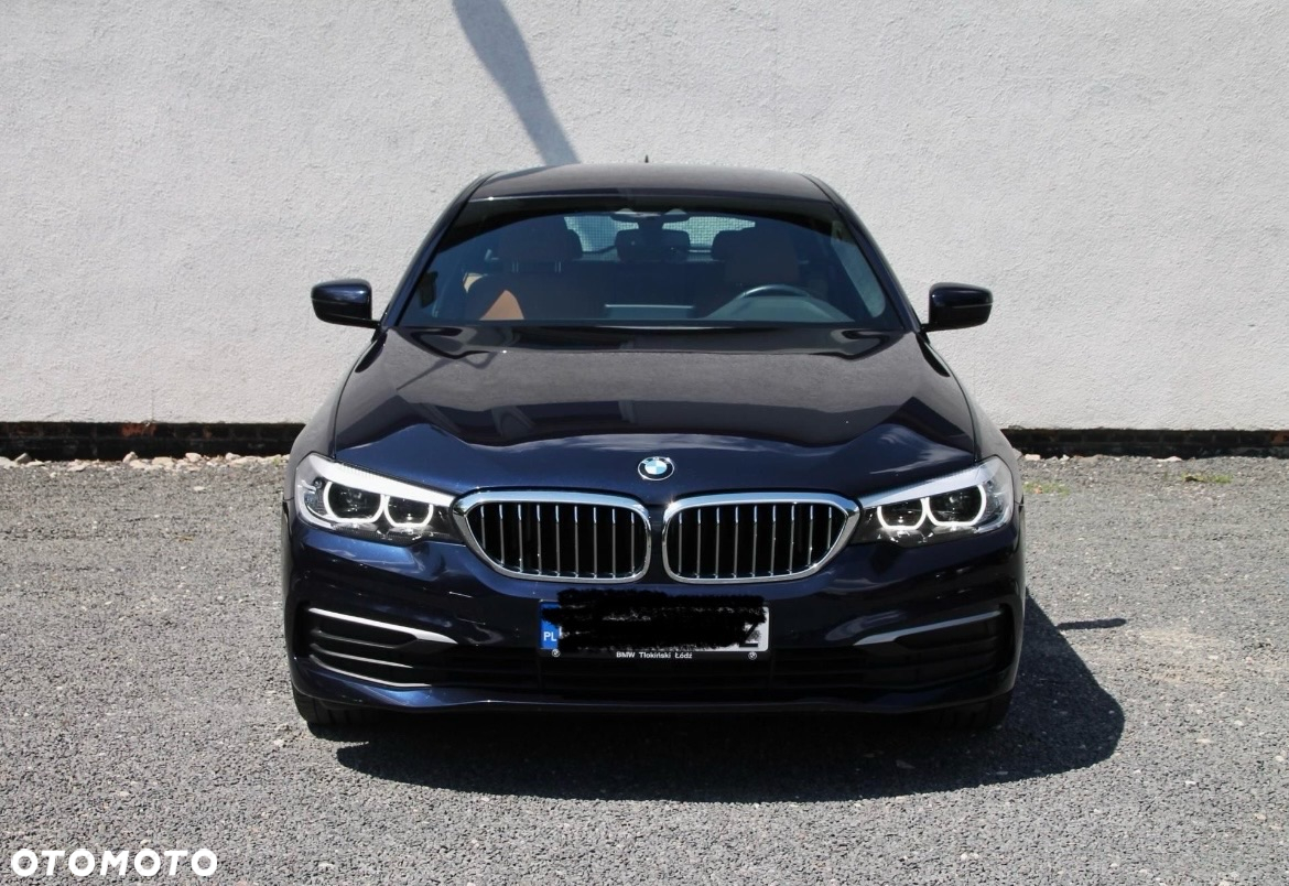 BMW Seria 5 520d Touring - 2