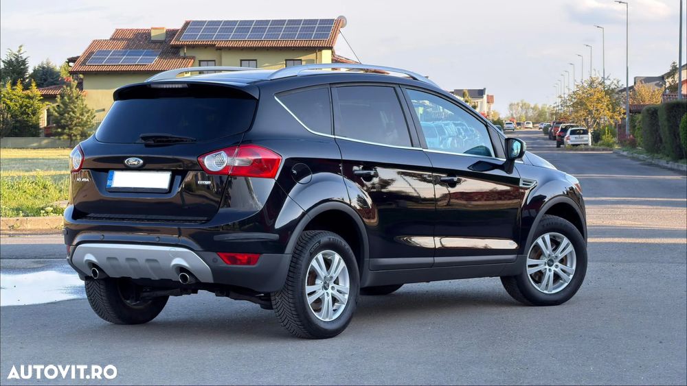 Ford Kuga - 3