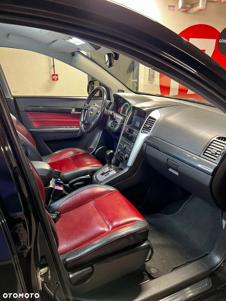 Chevrolet Captiva - 16