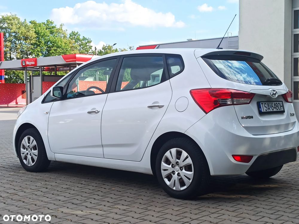 Hyundai ix20 1.4 Comfort - 14